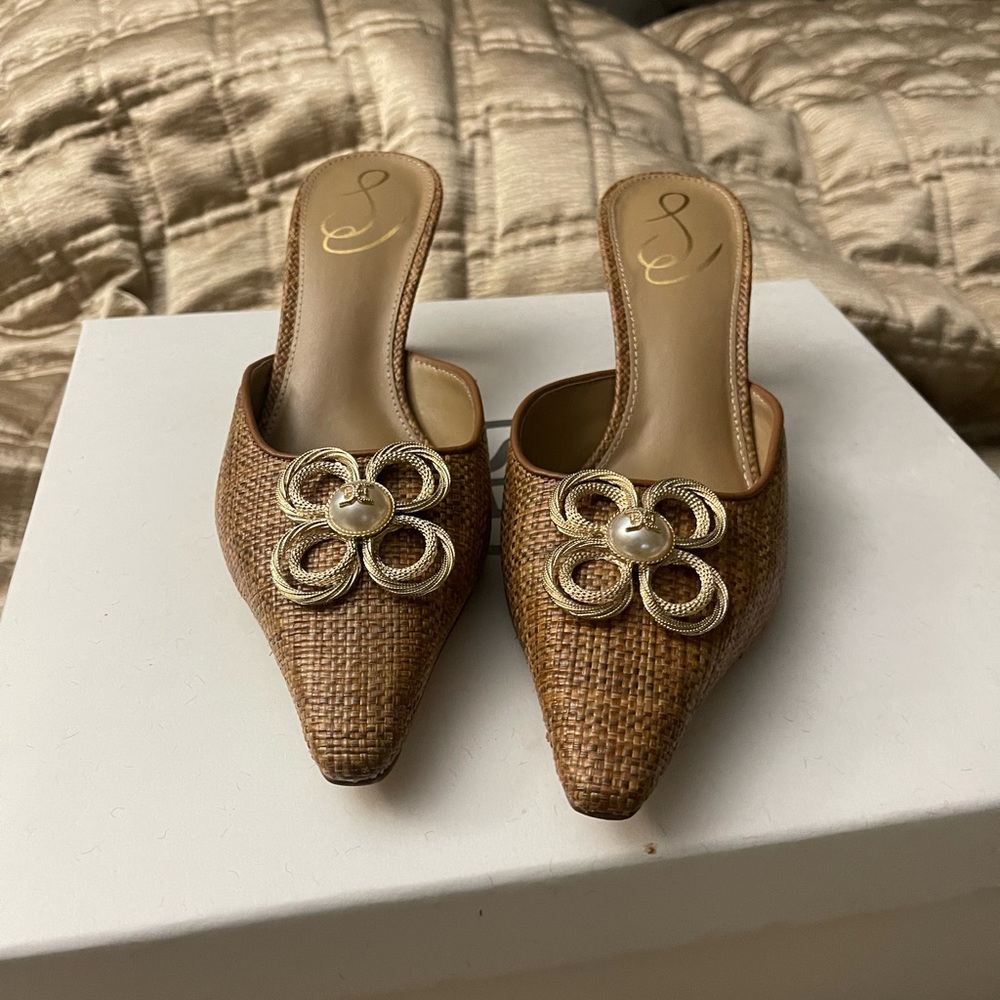 Sam Edelman mule shoe tan very sexy kitten heel